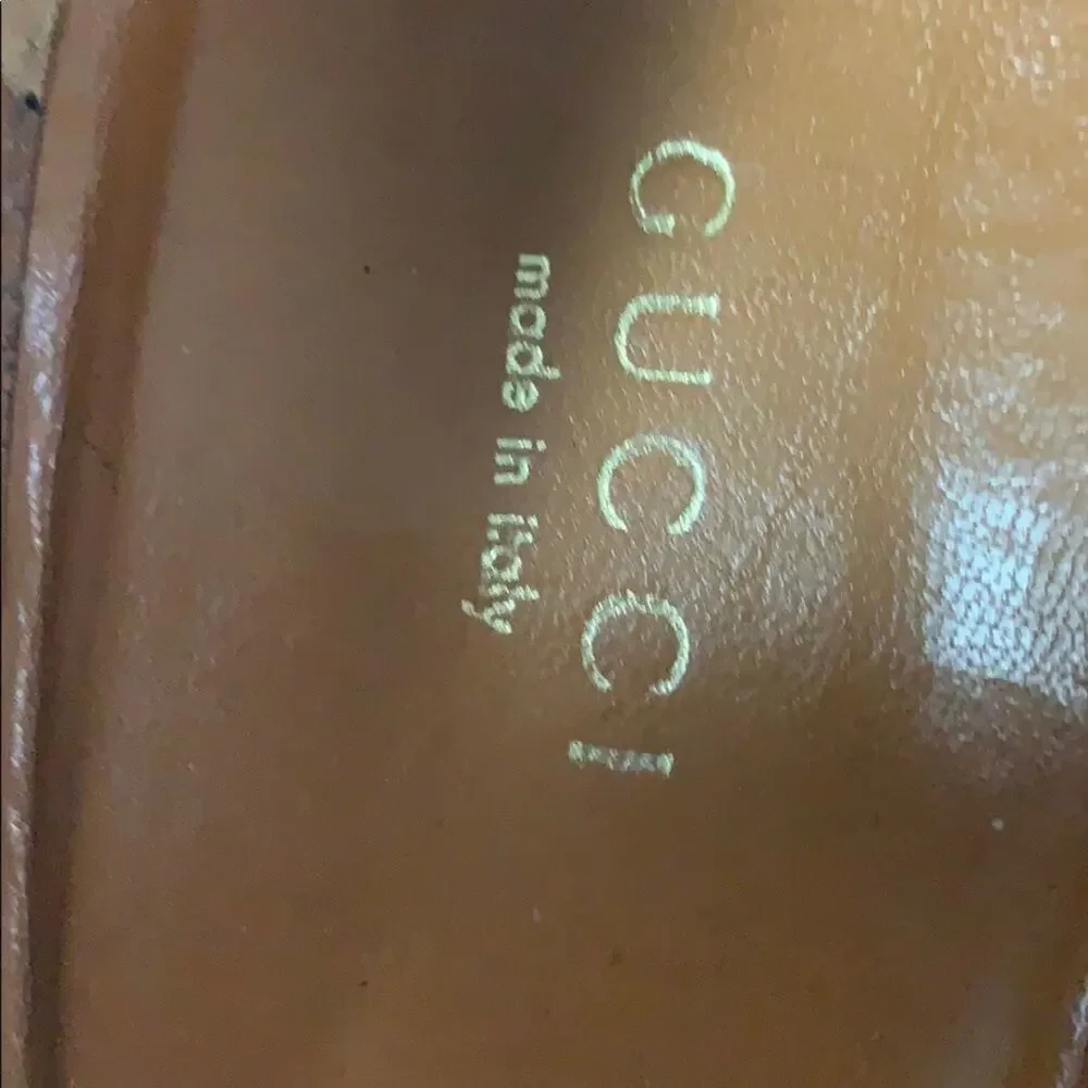 GUCCI BLACK SUEDE PUMPS Size‎ 7 1/2 - Picture 4 of 7